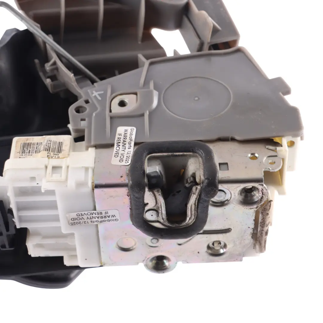 Türschloss Mercedes W169 vorne links Verriegelungsmechanismus Aktuator für mit Teilenummer A1697202735 Türschloss Mercedes W169 vorne links Verriegelungsmechanismus Aktuator - SKU RHD-A1697202735-1 - Teilenummer A1697202735