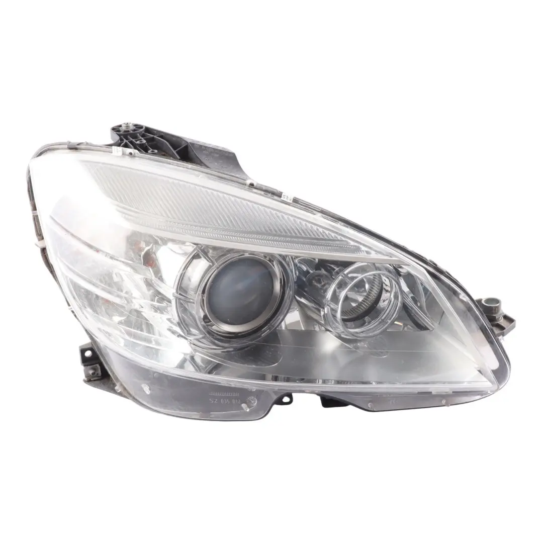 Bi-Xenon Headlamp Headlight Lamp Light Front Right O/S to Mercedes W204 with Part number A2048200459 Mercedes W204 Bi-Xenon Headlamp Headlight Lamp Light Front Right O/S - SKU RHD-A2048200459-1 - Part number A2048200459