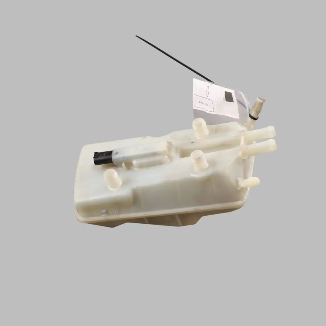 Servo Brake Fluid Reservoir Bottle Tank to Mercedes Vito W639 with Part number A6394300102 Mercedes Vito W639 Servo Brake Fluid Reservoir Bottle Tank - SKU RHD-A6394300102-3 - Part number A6394300102