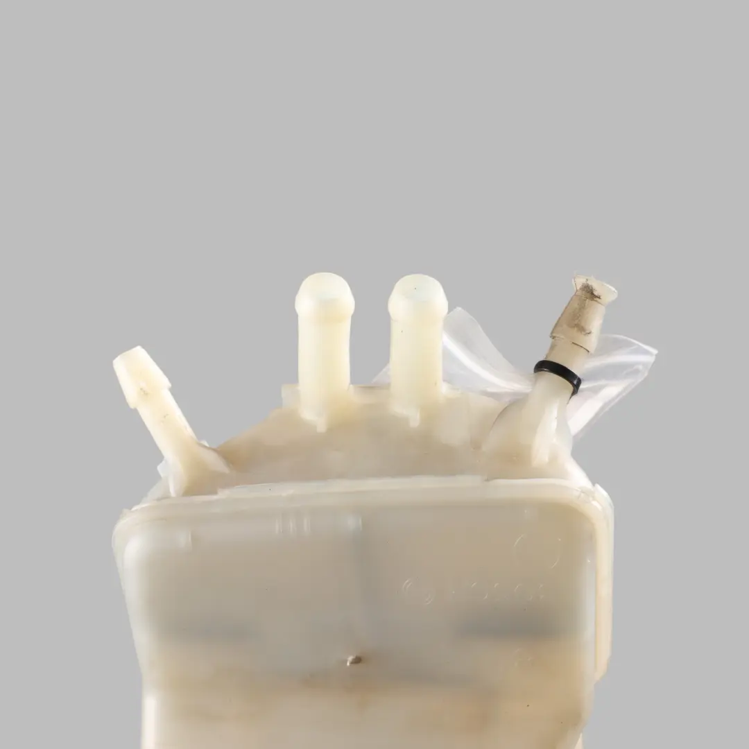 Mercedes Vito W639 Servo Brake Fluid Reservoir Bottle Tank - SKU RHD-A6394300102-3 - Part number A6394300102