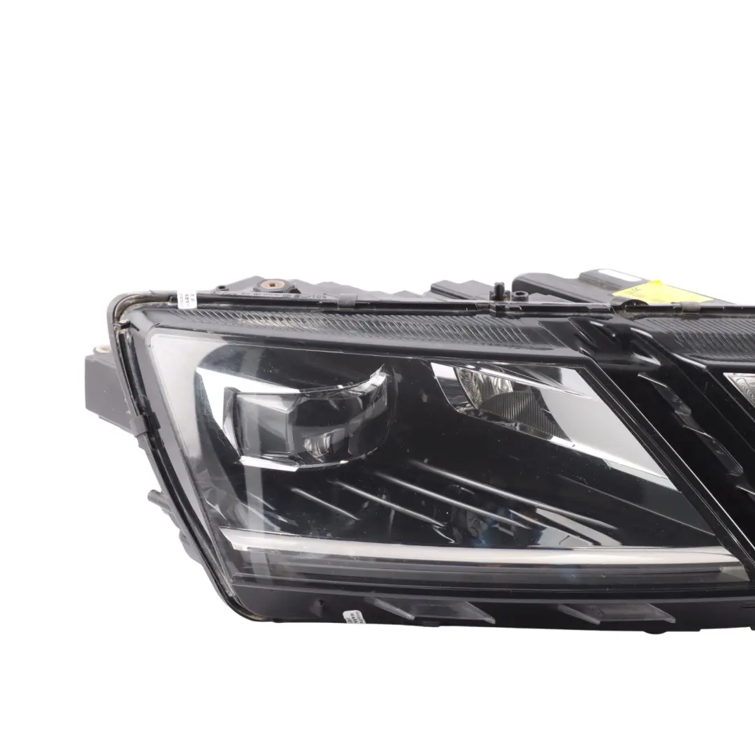 Headlight LED Head Lamp Front Right O/S to Skoda Octavia 5E with Part number 5E2941016D Skoda Octavia 5E Headlight LED Head Lamp Front Right O/S - SKU RHD-5E2941016D - Part number 5E2941016D