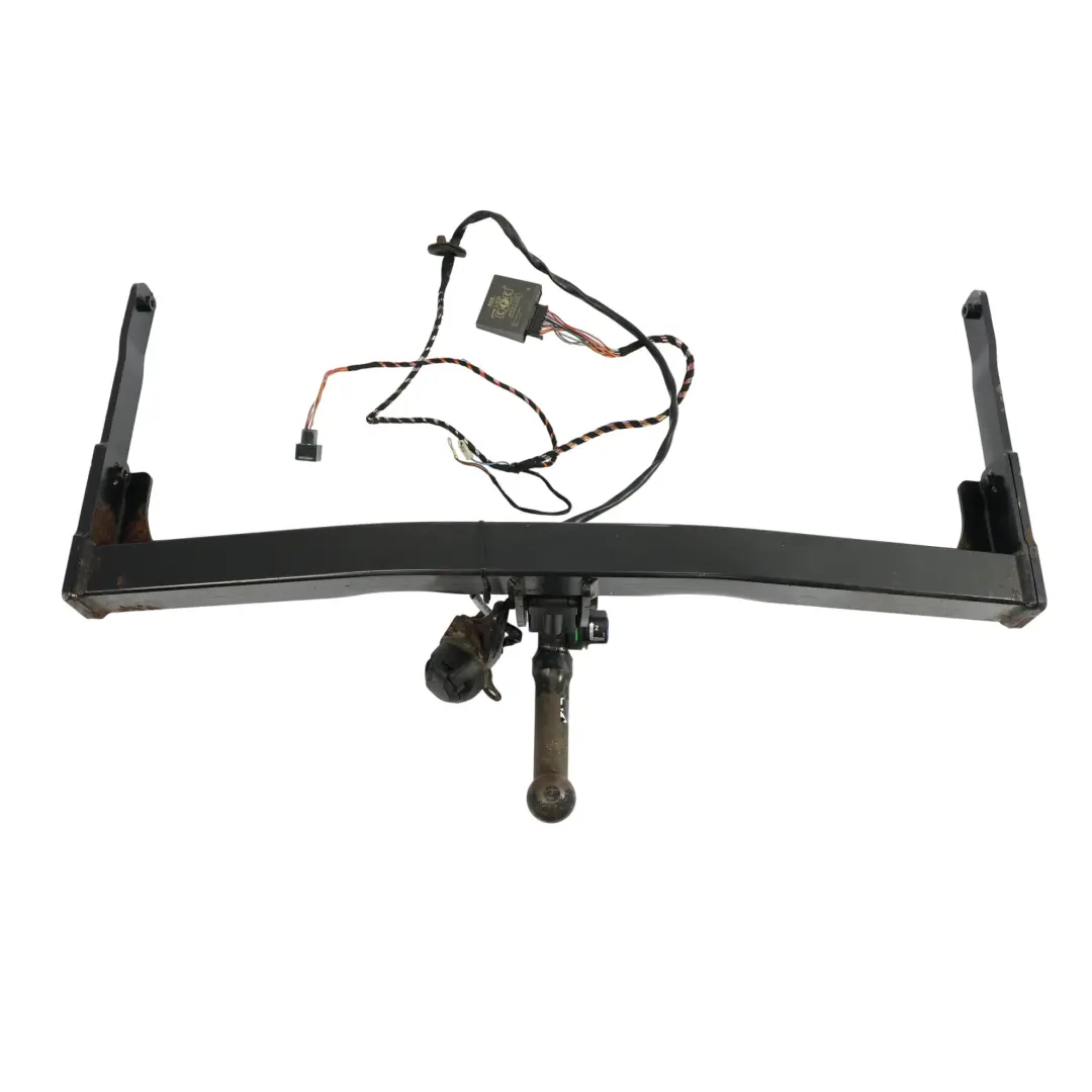 Audi Q3 8U Enganche De Remolque Tow-Trust Soporte Gancho - SKU TVW3VK - Número de pieza TVW3VK