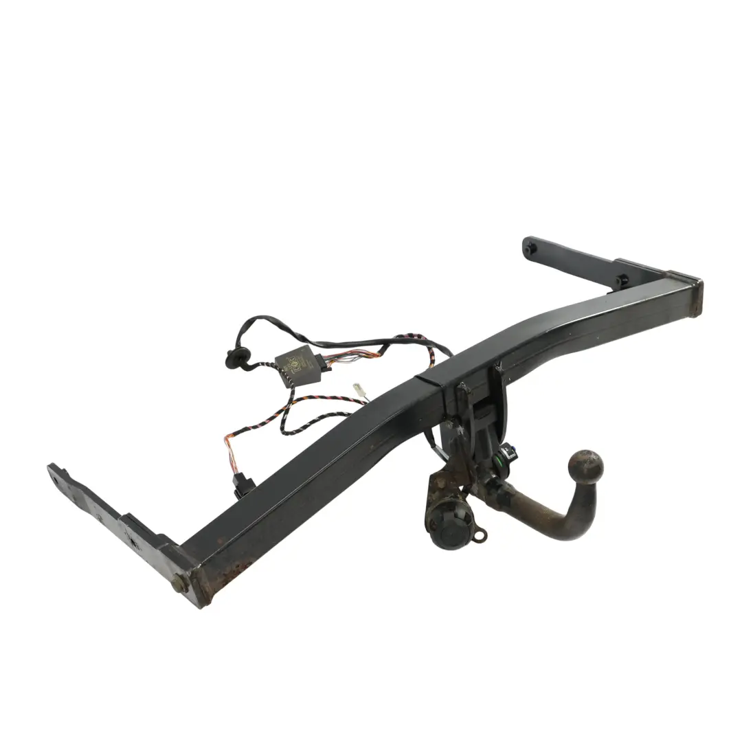 Enganche De Remolque Tow-Trust Soporte Gancho para Audi Q3 8U con número de pieza TVW3VK Audi Q3 8U Enganche De Remolque Tow-Trust Soporte Gancho - SKU TVW3VK - Número de pieza TVW3VK
