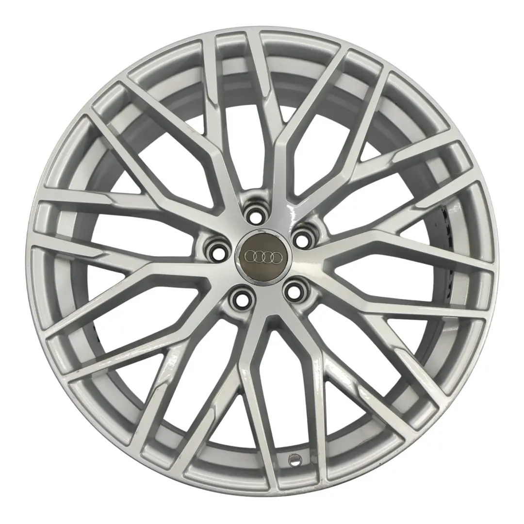Cerchi In Lega Argento VIA 20" 9J SET per Audi con numero di parte VIA-AUDI-20-SET Audi Cerchi In Lega Argento VIA 20" 9J SET - SKU VIA-AUDI-20-SET - Numero di parte VIA-AUDI-20-SET