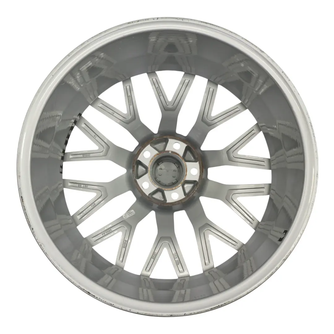 Felgen Alufelgen Silber VIA 20" 9J SET für Audi mit Teilenummer VIA-AUDI-20-SET Audi Felgen Alufelgen Silber VIA 20" 9J SET - SKU VIA-AUDI-20-SET - Teilenummer VIA-AUDI-20-SET