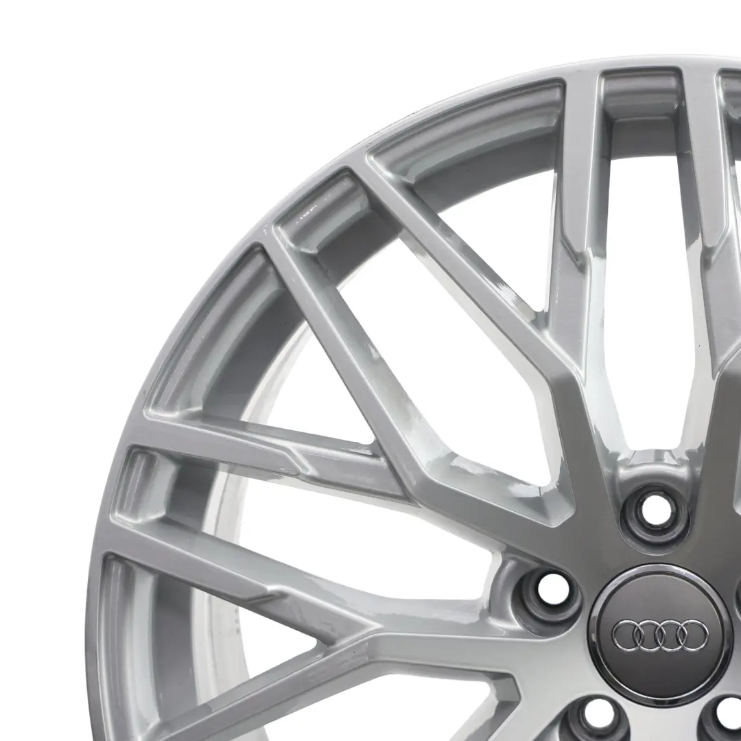 Cerchi In Lega Argento VIA 20" 9J SET per Audi con numero di parte VIA-AUDI-20-SET Audi Cerchi In Lega Argento VIA 20" 9J SET - SKU VIA-AUDI-20-SET - Numero di parte VIA-AUDI-20-SET