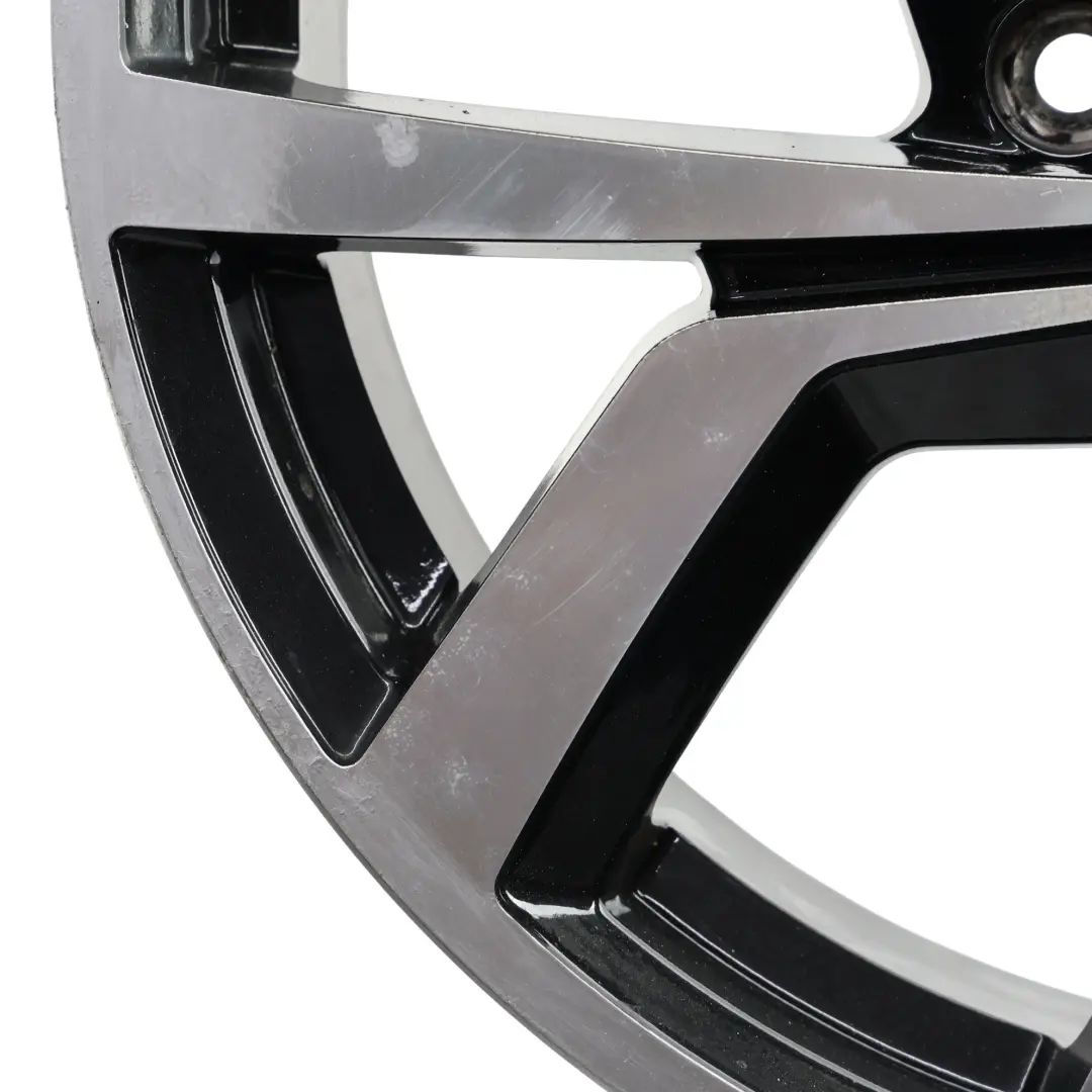 Felga Czarno Srebrna VIA 18" 7.5J ET:45 do Volkswagen Golf VII Polo V o numerze VW-VIA-18 Volkswagen Golf VII Polo V Felga Czarno Srebrna VIA 18" 7.5J ET:45 - SKU VW-VIA-18-1 - Numer Części VW-VIA-18