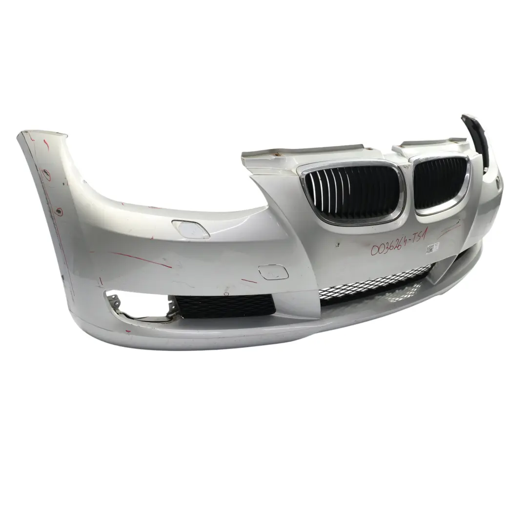 Zderzak Przedni M-Pakiet Titansilber Srebrny Metalik - 354 do BMW E92 E93 o numerze 0036264 BMW E92 E93 Zderzak Przedni M-Pakiet Titansilber Srebrny Metalik - 354 - SKU 0036264-TS1 - Numer Części 0036264