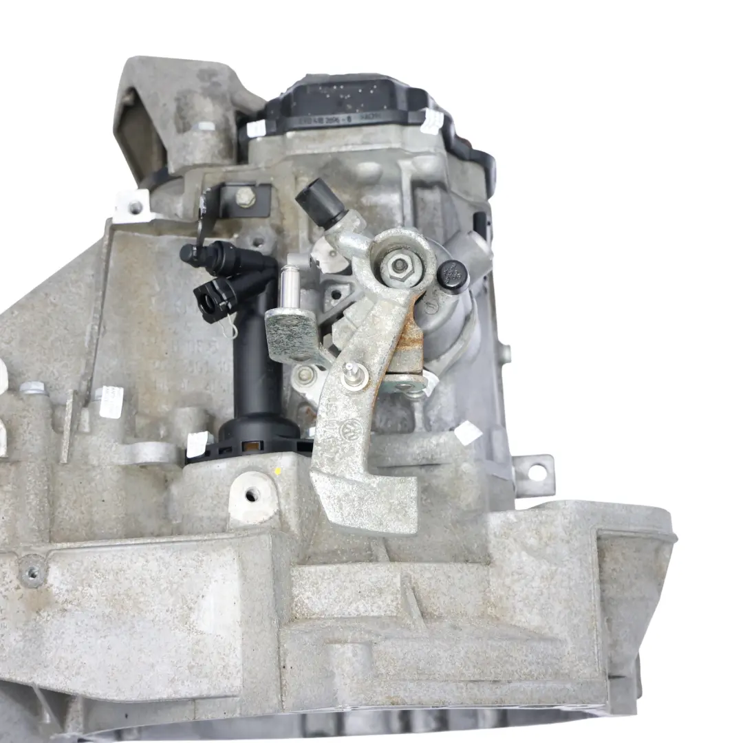 VW Transporter T6.1 2.0 TDI Schaltgetriebe 5 Gang UDY GARANTIE - SKU 02Z300047P - Teilenummer 02Z300047P