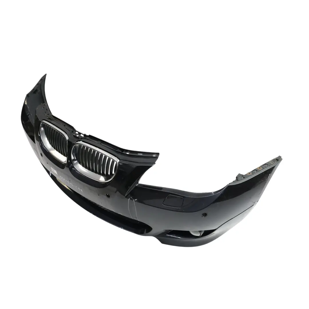 Przedni Zderzak Carbonschwarz Czarny Metalik - 416 do BMW E60 E61 M5 o numerze 0391914 BMW E60 E61 M5 Przedni Zderzak Carbonschwarz Czarny Metalik - 416 - SKU 0391914-CAR - Numer Części 0391914