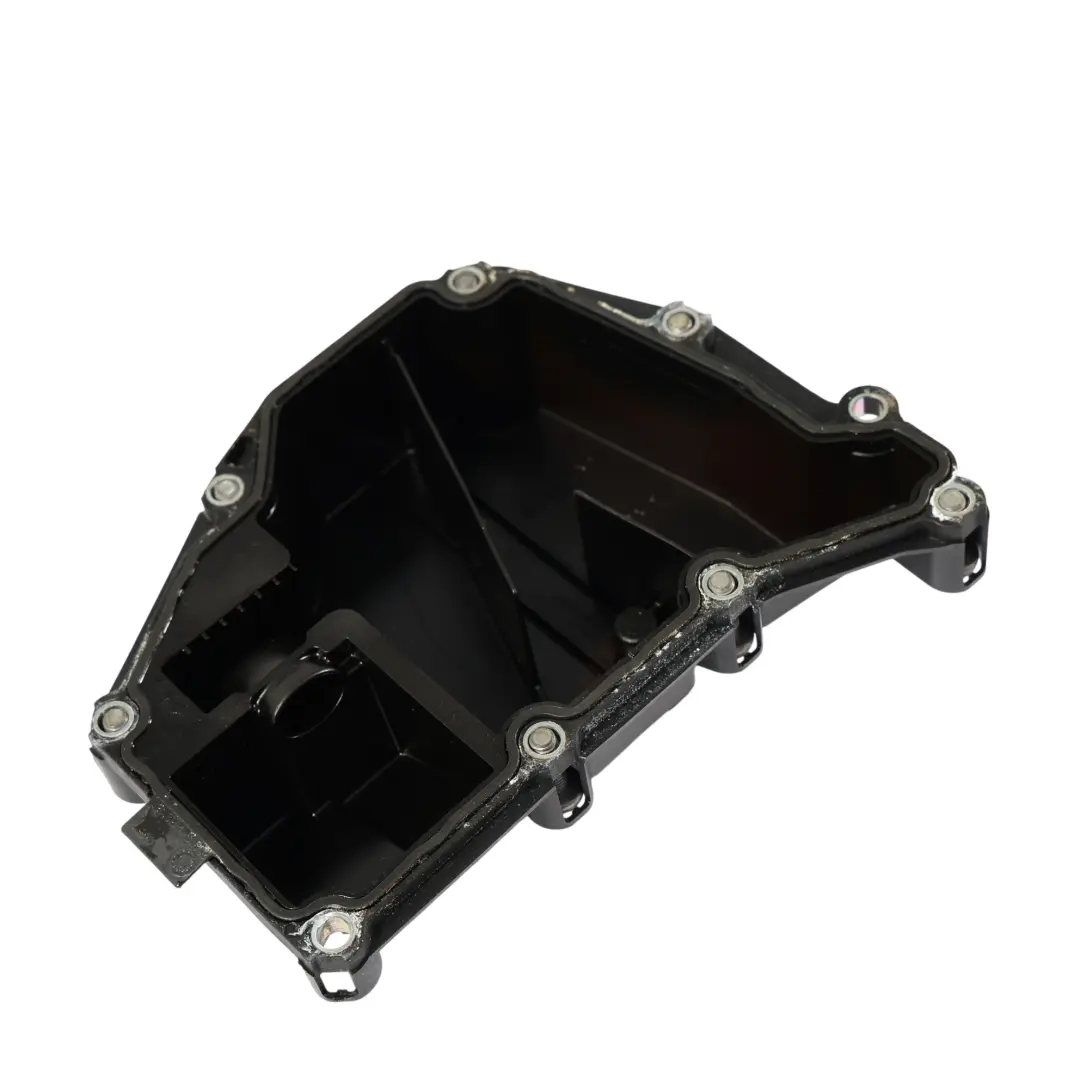 Volkswagen Golf Mk7 Separator Odma Oleju 1.5 TSI Benzyna - SKU 04E103464AD - Numer Części 04E103464AD