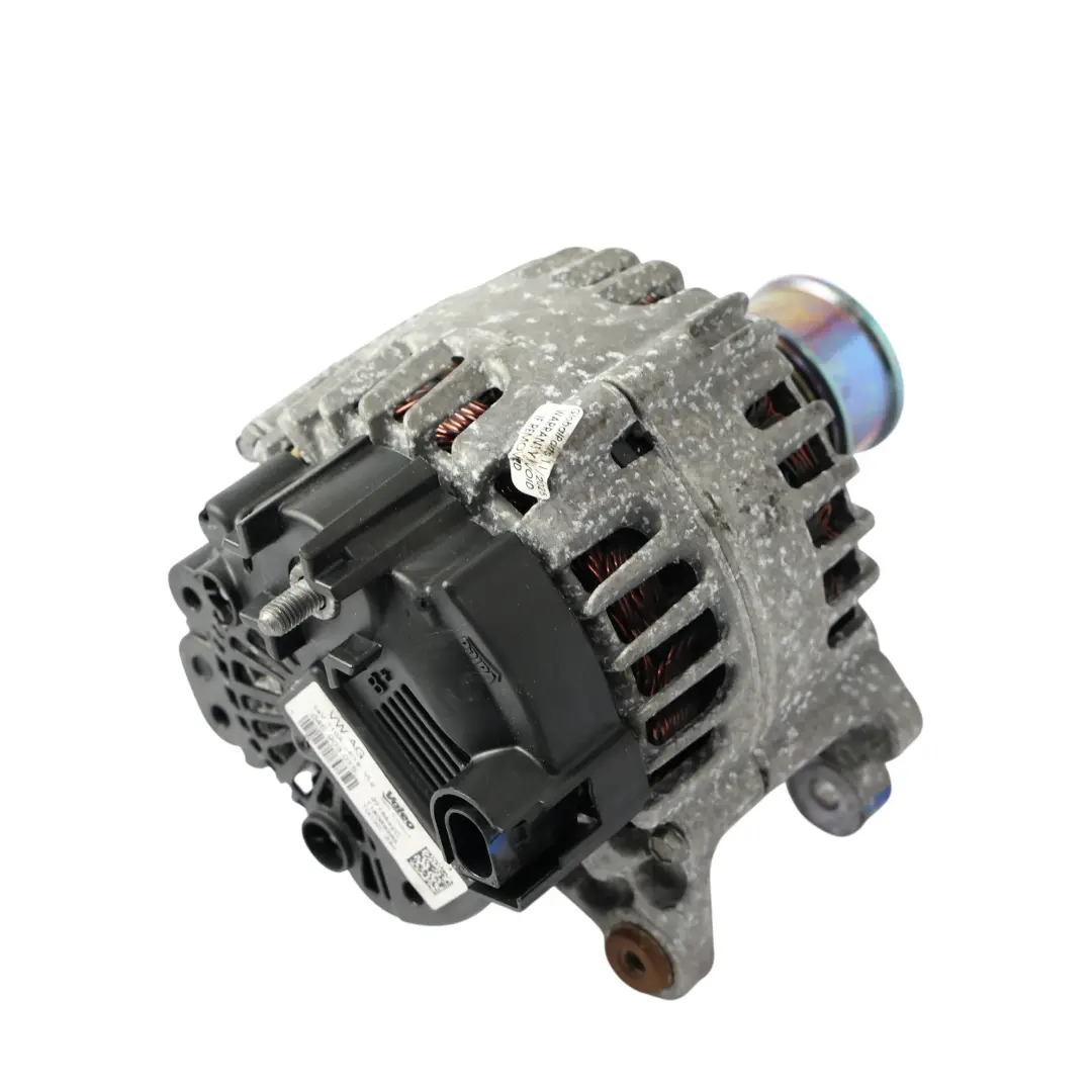 Volkswagen VW Golf VII Audi A1 8X Alternador Generador 14V 110A - SKU 04E903015 - Número de pieza 04E903015