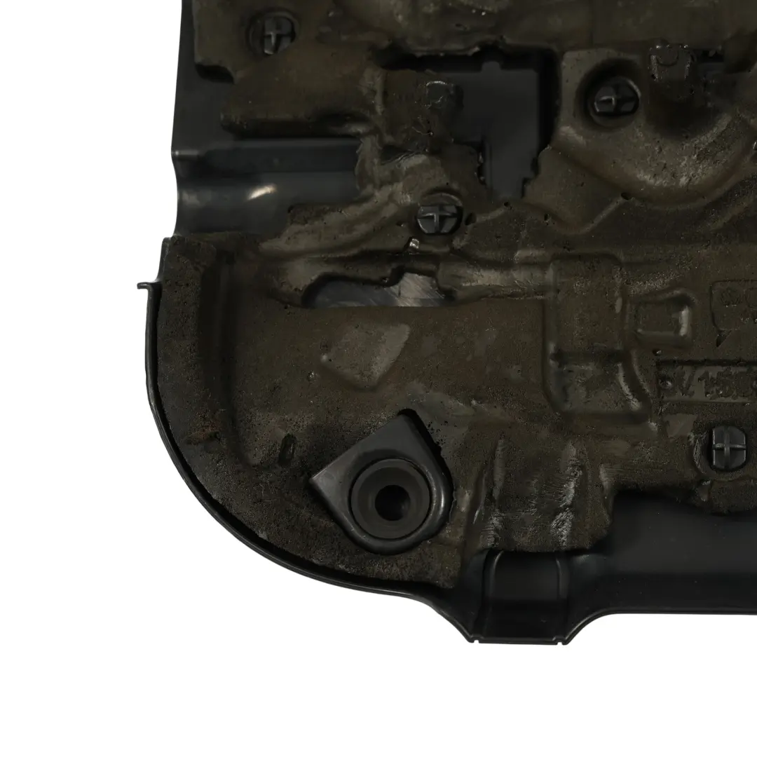 Pokrywa Osłona Silnika Górna 04L103925L do Seat Leon III 2.0 TDI Diesel o numerze 04L103925J Seat Leon III 2.0 TDI Diesel Pokrywa Osłona Silnika Górna 04L103925L - SKU 04L103925J - Numer Części 04L103925J