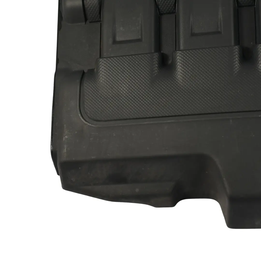 Panneau Cache Supérieur Du Moteur Diesel 04L103925L pour Seat Leon III 2.0 TDI à propos du numéro de pièce 04L103925J Seat Leon III 2.0 TDI Panneau Cache Supérieur Du Moteur Diesel 04L103925L - SKU 04L103925J - Numéro de pièce 04L103925J