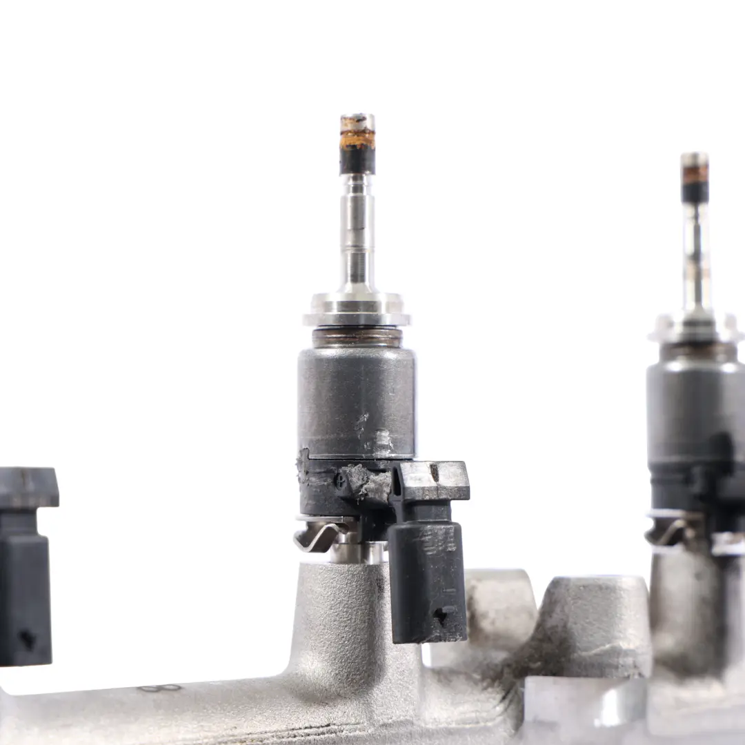 5F Ibiza Mk5 Rail Iniezione Carburante 1.5 TSI DADA DPBA per Seat Leon con numero di parte 05E133320 Seat Leon 5F Ibiza Mk5 Rail Iniezione Carburante 1.5 TSI DADA DPBA - SKU 05E133320-1 - Numero di parte 05E133320