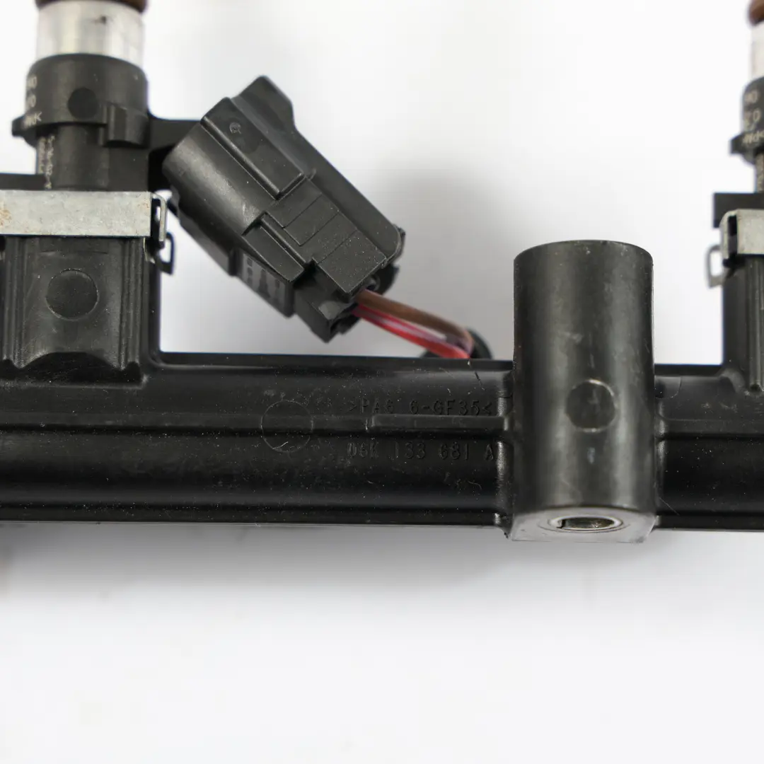 CJXC Injection Rail Injecteurs Câblage pour Volkswagen Golf R 2.0 TFSI à propos du numéro de pièce 06K133681A Volkswagen Golf R 2.0 TFSI CJXC Injection Rail Injecteurs Câblage - SKU 06K133681A-1 - Numéro de pièce 06K133681A