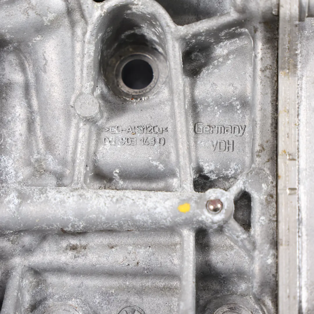 Benzina Filtro Dell'Olio Alloggiamento Staffa per Audi A3 S3 8V 2.0 TFSI con numero di parte 06L903143D Audi A3 S3 8V 2.0 TFSI Benzina Filtro Dell'Olio Alloggiamento Staffa - SKU 06L903143D-1 - Numero di parte 06L903143D