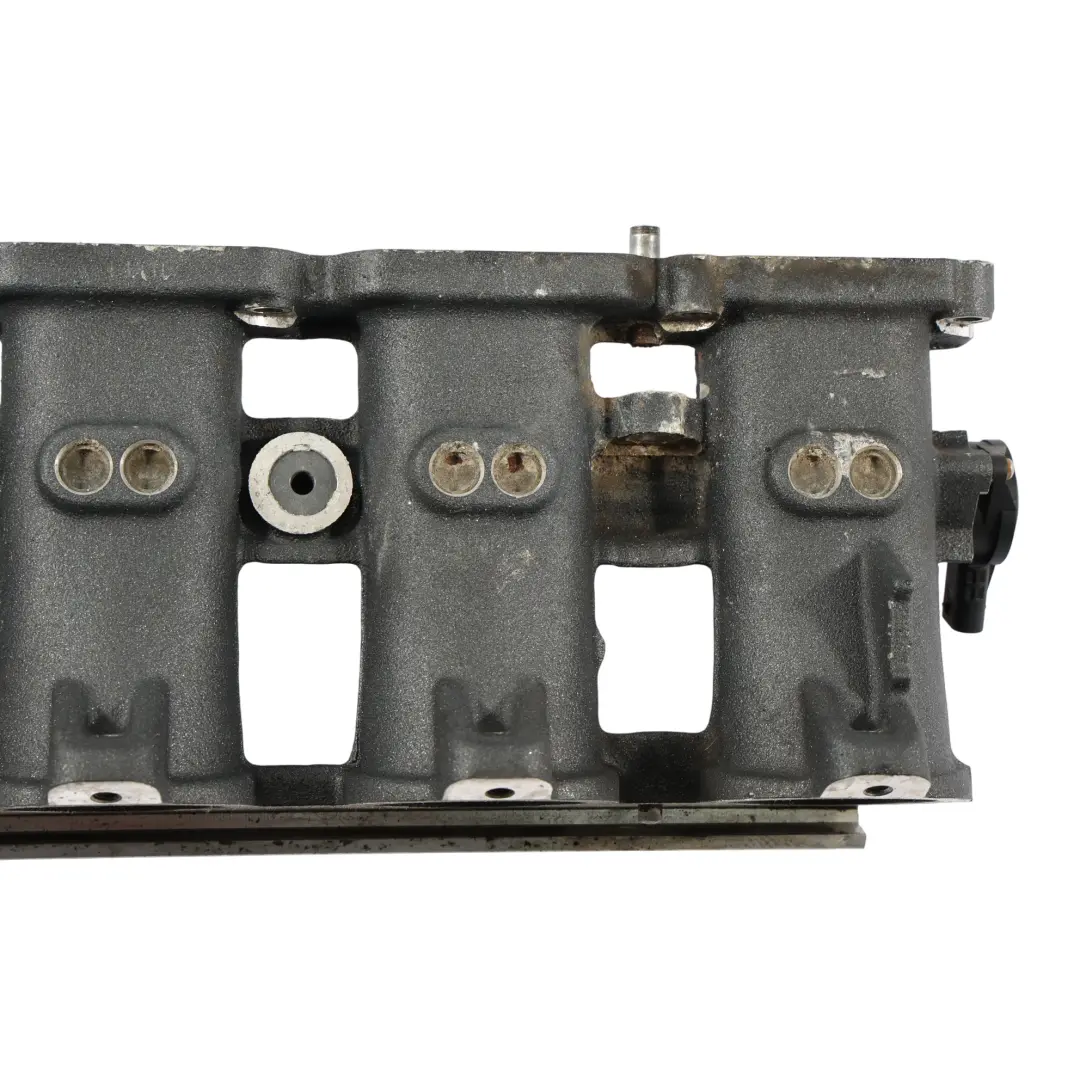 Kolektor Dolotowy Powietrza 2.5 TFSI do Audi RS3 8P TT 8J o numerze 07K133201AC Audi RS3 8P TT 8J Kolektor Dolotowy Powietrza 2.5 TFSI - SKU 07K133201AC - Numer Części 07K133201AC