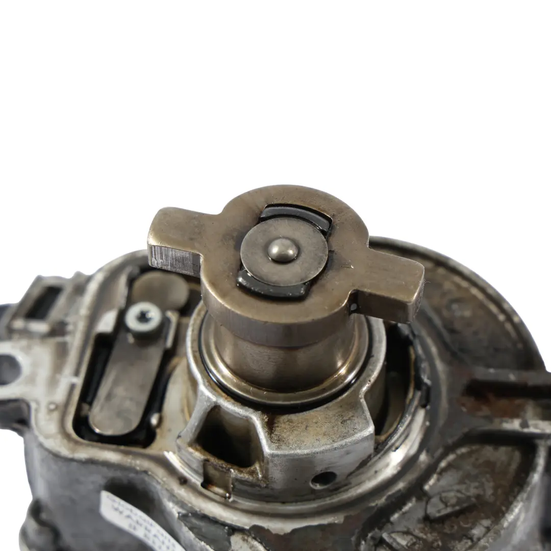 8Y TTRS 8S Vacuum Pump Engine Vacuum Unit 2.5 TFSI Petrol to Audi RS3 with Part number 07K145100C Audi RS3 8Y TTRS 8S Vacuum Pump Engine Vacuum Unit 2.5 TFSI Petrol - SKU 07K145100C - Part number 07K145100C