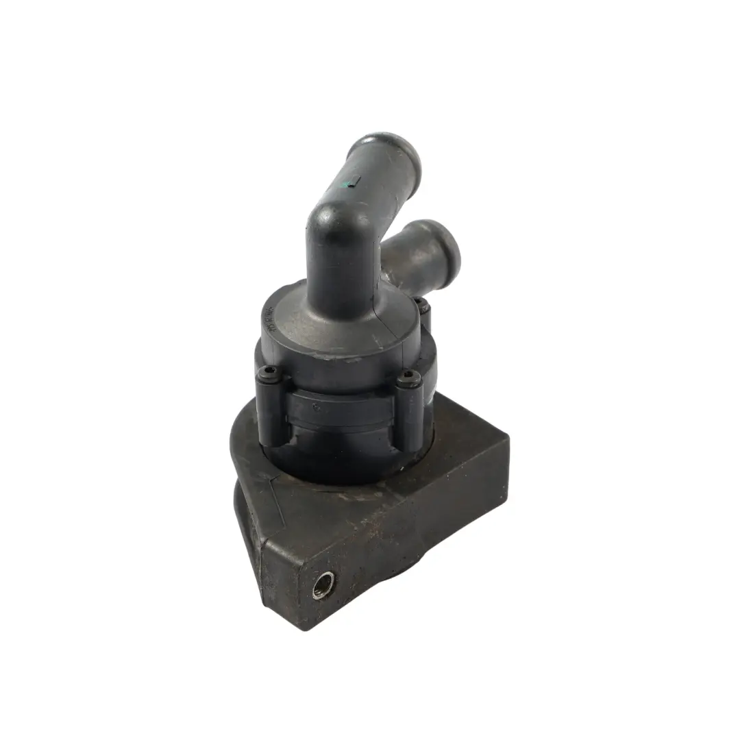 Unidad De Bomba De Agua Eléctrica Adicional Auxiliar para Audi A3 RS3 8V con número de pieza 07K965561 Audi A3 RS3 8V Unidad De Bomba De Agua Eléctrica Adicional Auxiliar - SKU 07K965561 - Número de pieza 07K965561