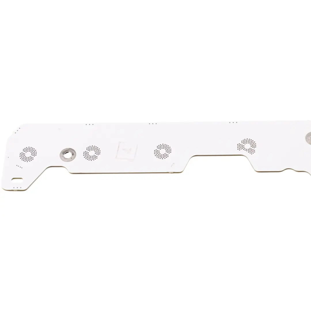 Moduł Sterujący Reflektora Przedniego do Mercedes W205 o numerze 1308310324 Mercedes W205 Moduł Sterujący Reflektora Przedniego - SKU 1308310324 - Numer Części 1308310324