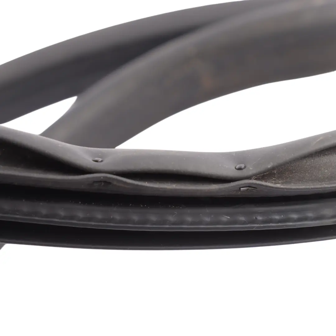 Ford Fiesta Mk7 Rear Door Seal Gasket Rubber Left N/S 8A61-A24755-AE - SKU 1674241 - Part number 1674241