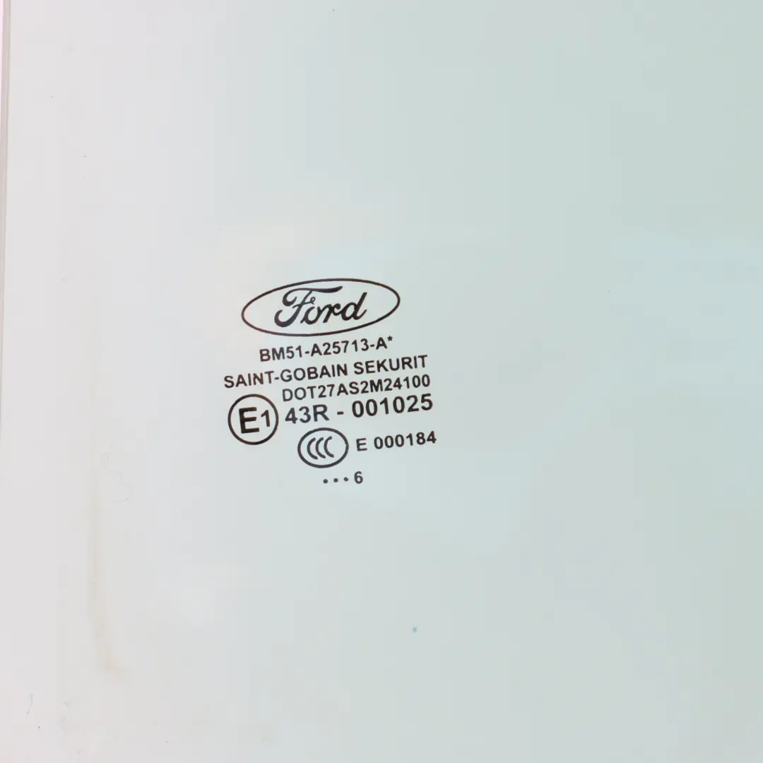 MK3 5Dr Cristal Ventana Puerta Trasera Izquierda BM51-A25713-A para Ford Focus con número de pieza 1706322 Ford Focus MK3 5Dr Cristal Ventana Puerta Trasera Izquierda BM51-A25713-A - SKU 1706322 - Número de pieza 1706322