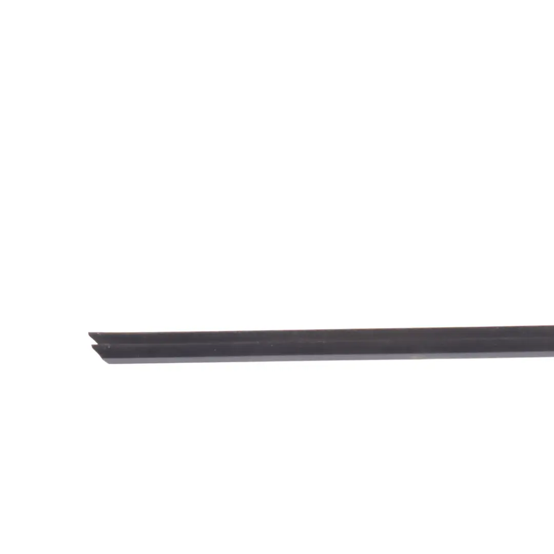 Ford Focus Mk3 Front Door Inner Seal Gasket Rubber Belt Right O/S - SKU 1747502 - Part number 1747502