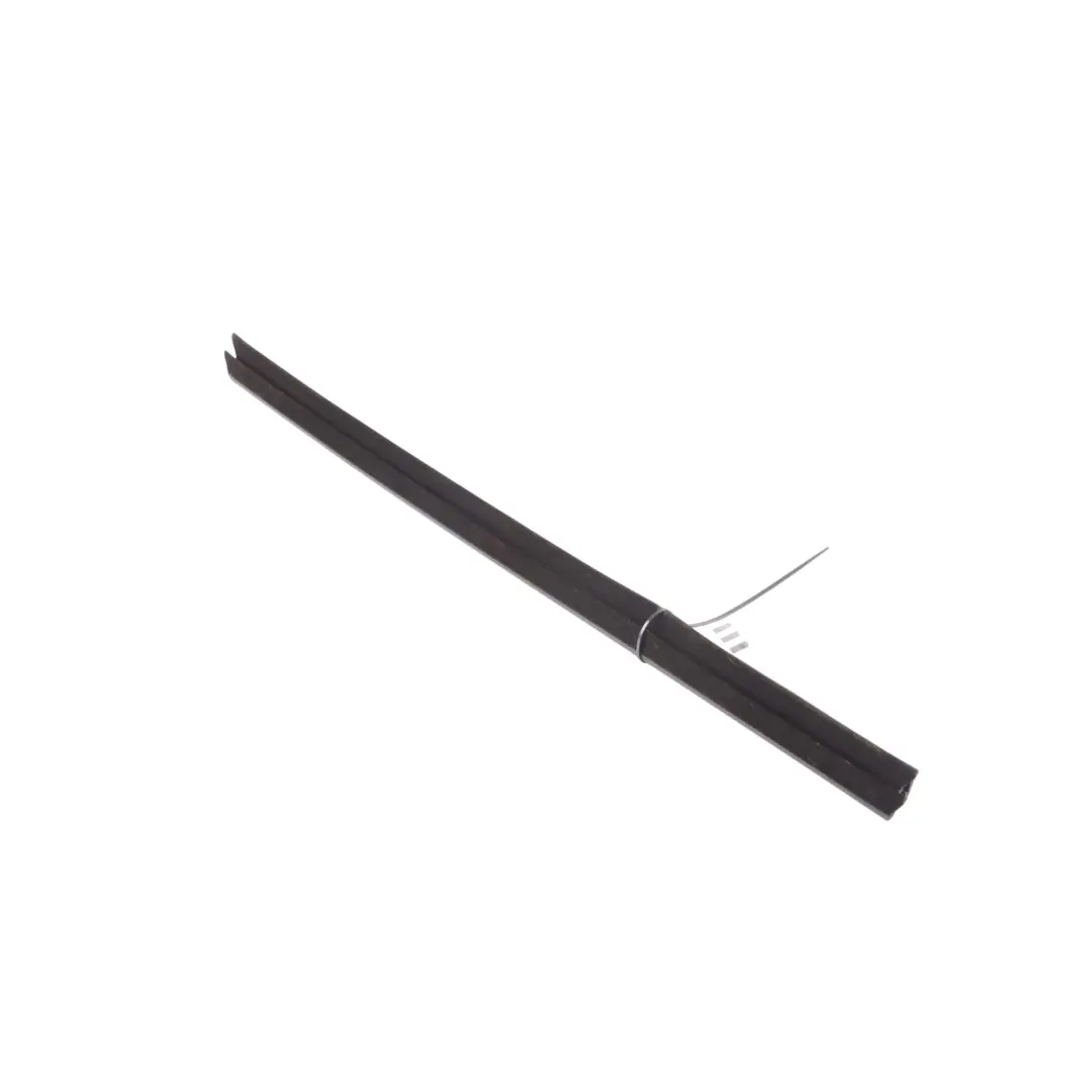 Ford Focus Mk3 Finestrino Posteriore Interno Striscia Guarnizione Destra - SKU 1747504 - Numero di parte 1747504