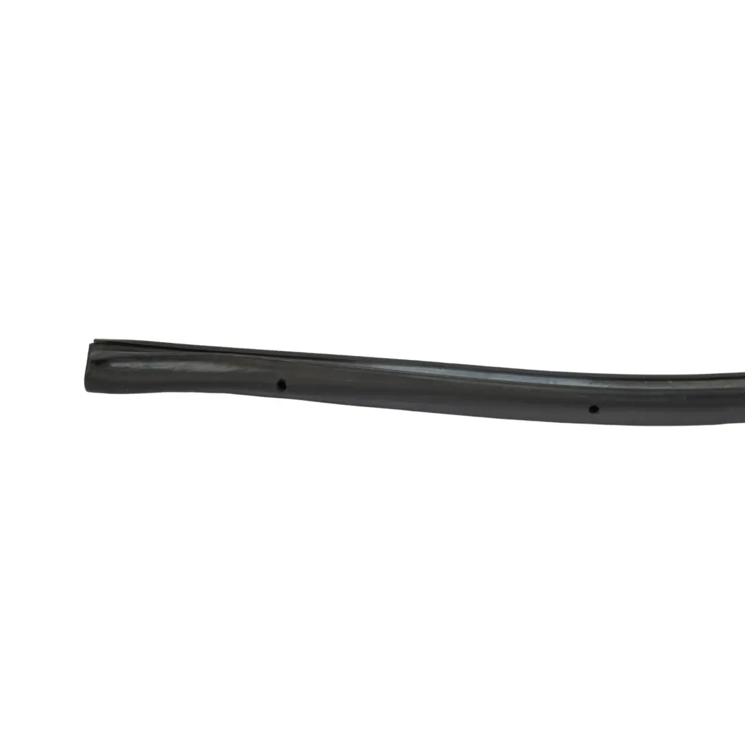 Mk1 Porta Anteriore Inferiore Guarnizione Gomma Sinistra per Ford B-Max con numero di parte 1765635 Ford B-Max Mk1 Porta Anteriore Inferiore Guarnizione Gomma Sinistra - SKU 1765635 - Numero di parte 1765635