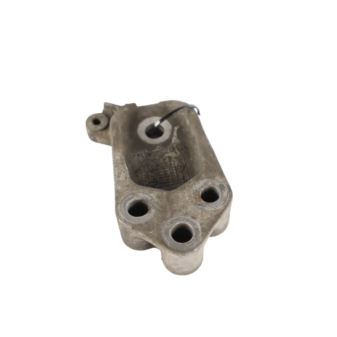 Mount Bracket Holder Support Upper Part 8V51-6F012-BJ to Ford Fiesta Mk7 Engine with Part number 1778550 Ford Fiesta Mk7 Engine Mount Bracket Holder Support Upper Part 8V51-6F012-BJ - SKU 1778550-1 - Part number 1778550