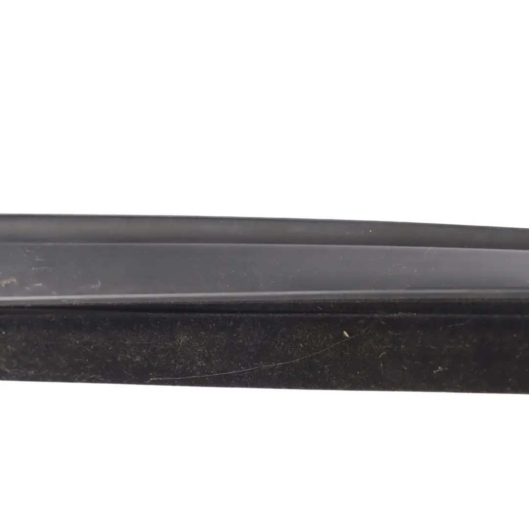 Ford Focus Mk3 Door Window Guide Seal Gasket Rubber Front Right O/S - SKU 1785224 - Part number 1785224