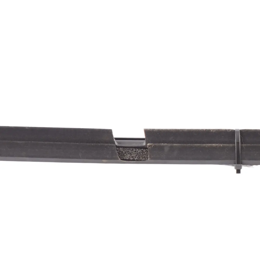 Sliding Door Seal Gasket Rubber Right O/S AV11-R25860-AC to Ford B-Max Rear with Part number 1792438 Ford B-Max Rear Sliding Door Seal Gasket Rubber Right O/S AV11-R25860-AC - SKU 1792438 - Part number 1792438