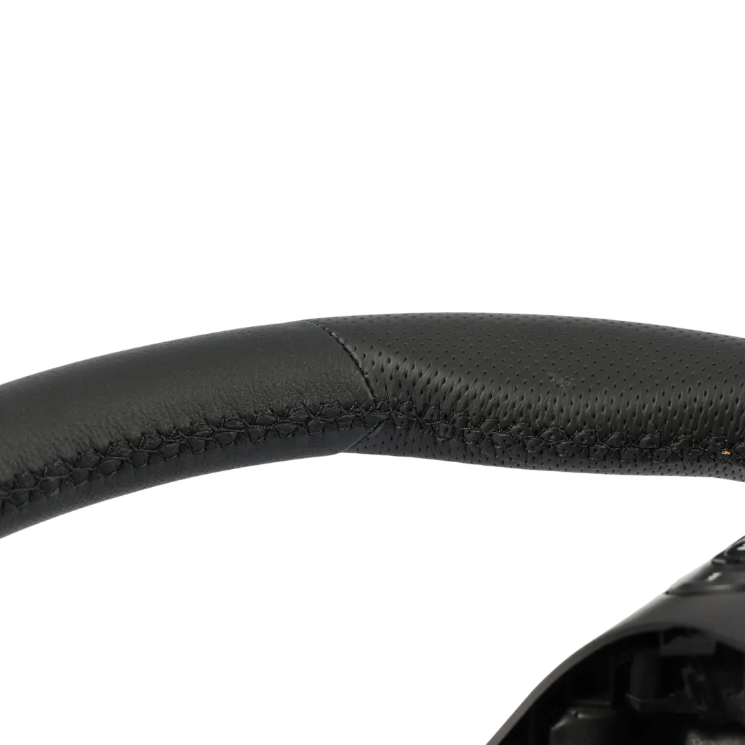 Mk8 NUOVO Volante in pelle nera multifunzione BK213600CD35B8 per Ford Transit con numero di parte 1810825 Ford Transit Mk8 NUOVO Volante in pelle nera multifunzione BK213600CD35B8 - SKU 1810825-1 - Numero di parte 1810825