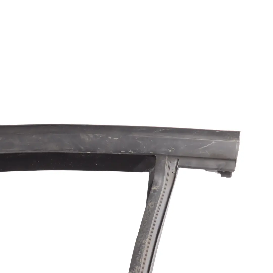 Ford Focus Mk3 Window Guide Weatherstrip Seal Gasket Front Left N/S - SKU 1901516 - Part number 1901516