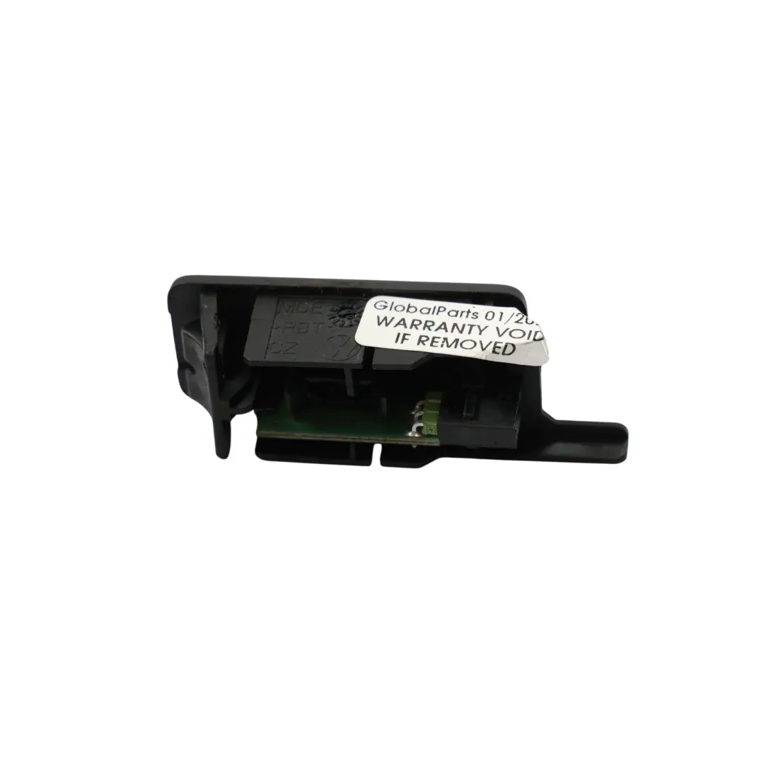 Volkswagen VW Golf Mk5 Media In Port Socket Connection Adapter - SKU 1K0035724 - Part number 1K0035724