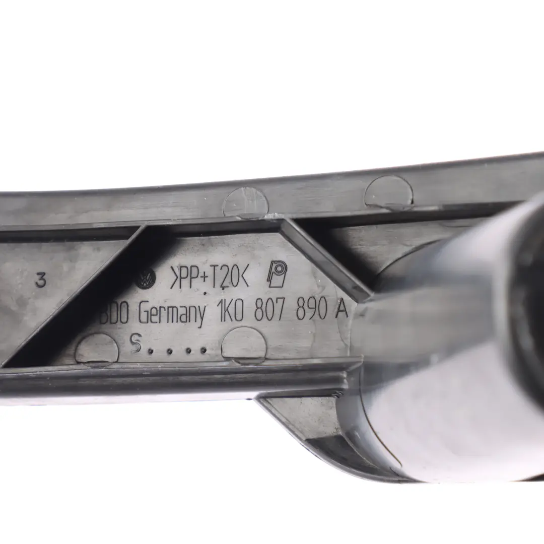 1K Front Bumper Bracket Right O/S Headlight Holder to Volkswagen Golf with Part number 1K0807890A Volkswagen Golf 1K Front Bumper Bracket Right O/S Headlight Holder - SKU 1K0807890A - Part number 1K0807890A