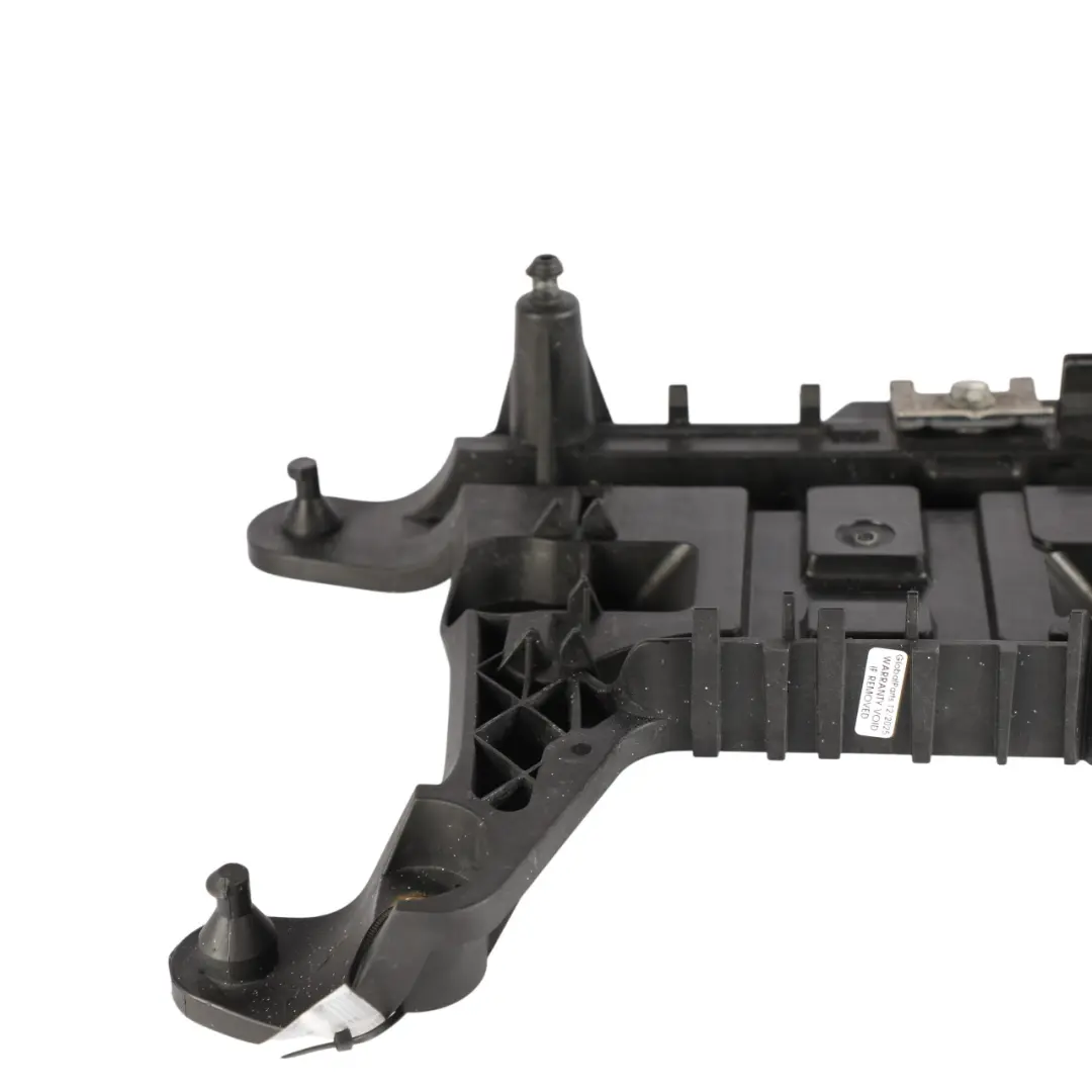 Supporto Scatola Batteria Coperchio Staffa per Audi A3 8P con numero di parte 1K0915333 Audi A3 8P Supporto Scatola Batteria Coperchio Staffa - SKU 1K0915333 - Numero di parte 1K0915333