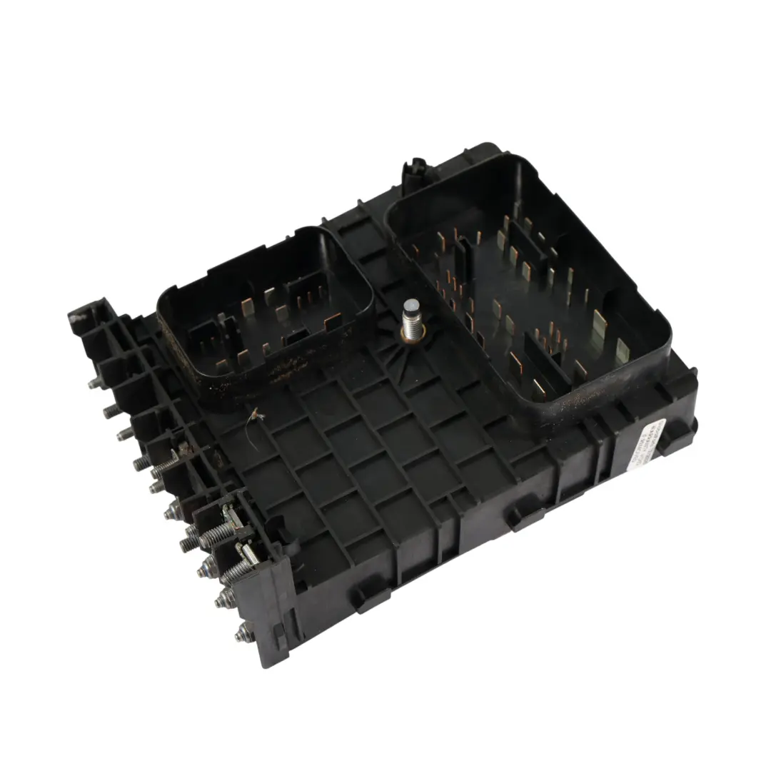 Bay SAM Relay Fuse Box Module Control Unit ECU to Audi RS3 8P Engine with Part number 1K0937124Q Audi RS3 8P Engine Bay SAM Relay Fuse Box Module Control Unit ECU - SKU 1K0937124Q - Part number 1K0937124Q