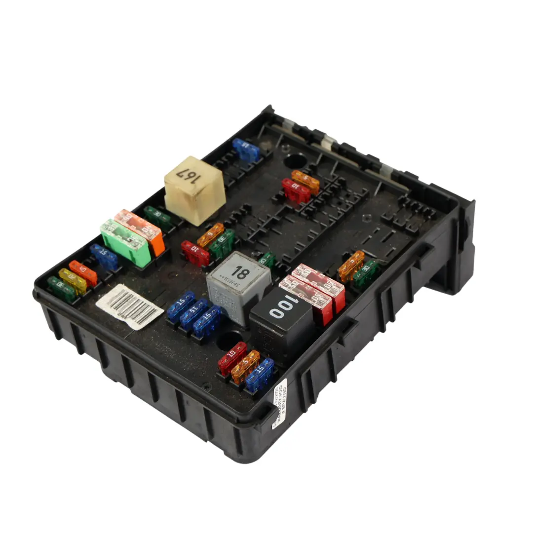 Audi RS3 8P Motor Bay SAM Relé Caja Fusibles Módulo Control ECU - SKU 1K0937124Q - Número de pieza 1K0937124Q