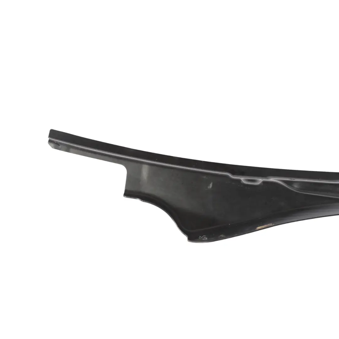 Volkswagen Golf Mk6 Front Wing Mud Splash Guard Right O/S - SKU 1K5821112A - Part number 1K5821112A