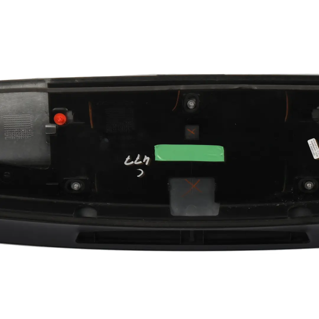 VW Scirocco Mk3 Aileron Arrière Panneau Garniture Coffre Argent Réflexe - A7W - SKU 1K8827933E-RES - Numéro de pièce 1K8827933E