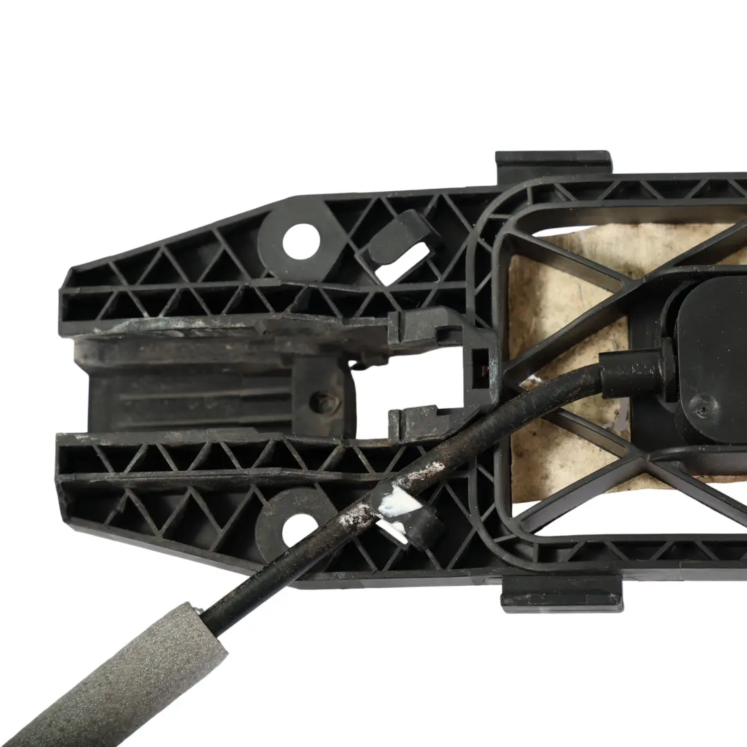 Mk3 Driver's Door Grab Handle Bracket Carrier Front to VW Scirocco with Part number 1K8837885E VW Scirocco Mk3 Driver's Door Grab Handle Bracket Carrier Front - SKU RHD-1K8837885E - Part number 1K8837885E