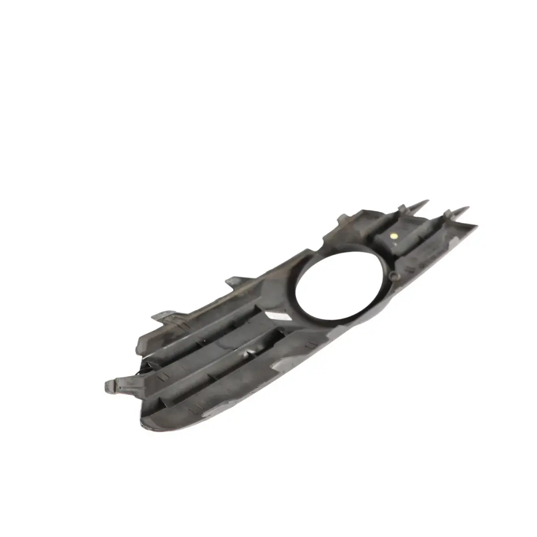 MK3 Griglia Paraurti Anteriore Sinistra per Volkswagen Scirocco con numero di parte 1K8853665C Volkswagen Scirocco MK3 Griglia Paraurti Anteriore Sinistra - SKU 1K8853665C - Numero di parte 1K8853665C