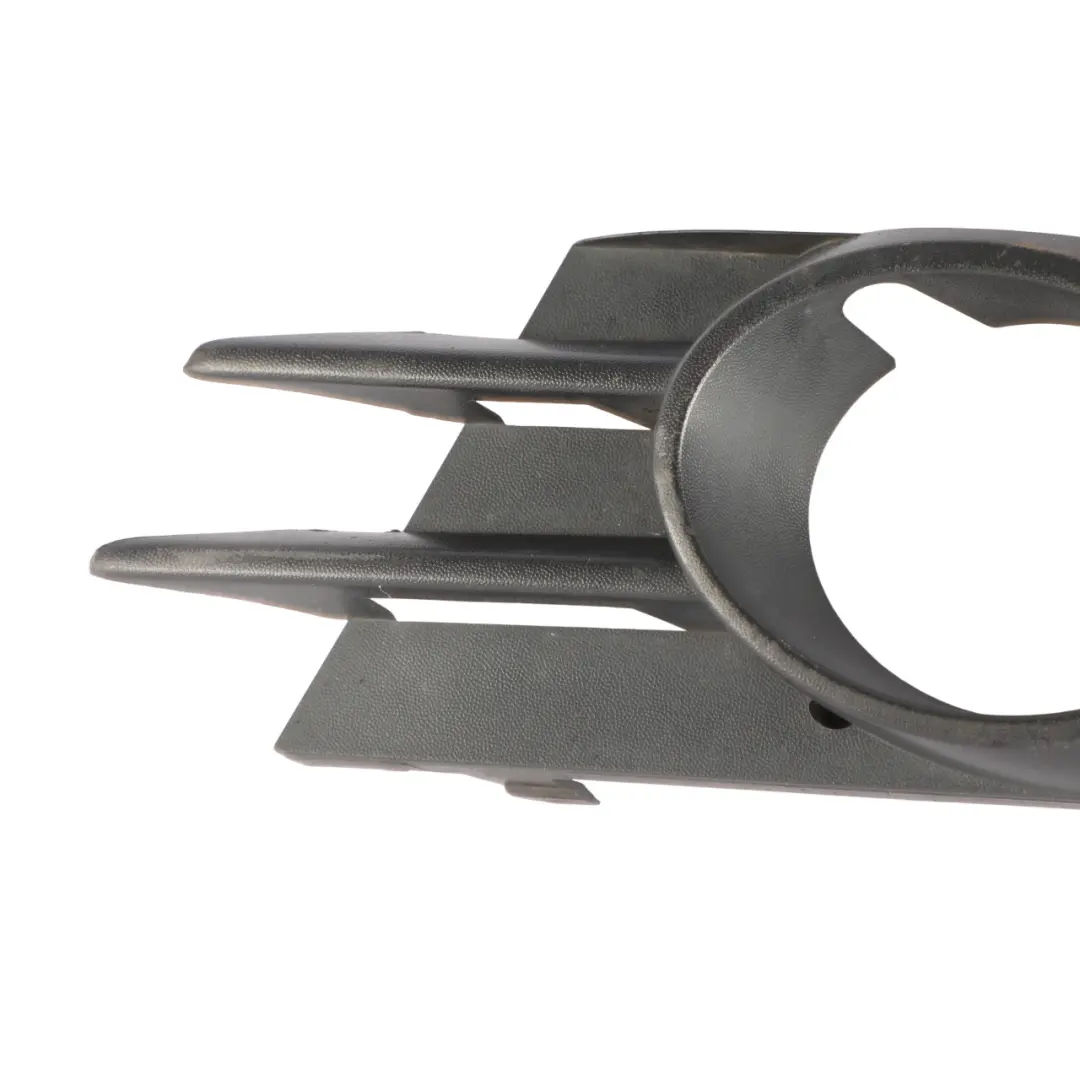 Volkswagen Scirocco MK3 Rejilla Parachoques Delantero Izquierda - SKU 1K8853665C - Número de pieza 1K8853665C