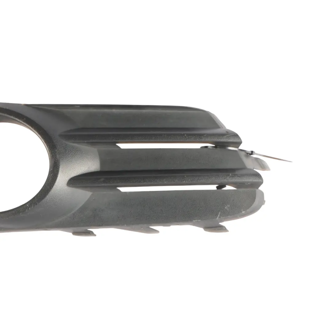 MK3 Griglia Paraurti Anteriore Sinistra per Volkswagen Scirocco con numero di parte 1K8853665C Volkswagen Scirocco MK3 Griglia Paraurti Anteriore Sinistra - SKU 1K8853665C - Numero di parte 1K8853665C