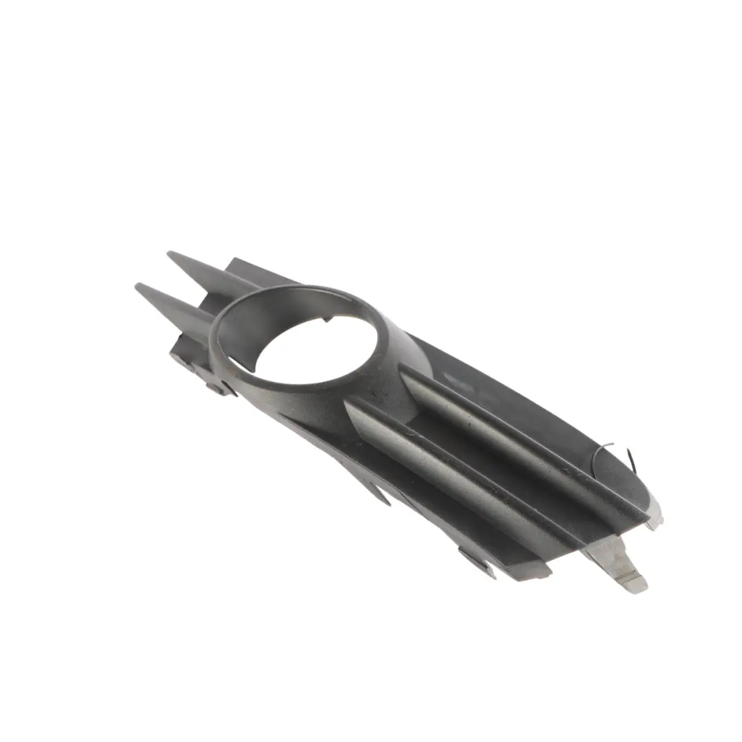 Mk3 Front Stoßstange Gitter Gitter Trim Rechts für VW Volkswagen Scirocco mit Teilenummer 1K8853666C VW Volkswagen Scirocco Mk3 Front Stoßstange Gitter Gitter Trim Rechts - SKU 1K8853666C - Teilenummer 1K8853666C