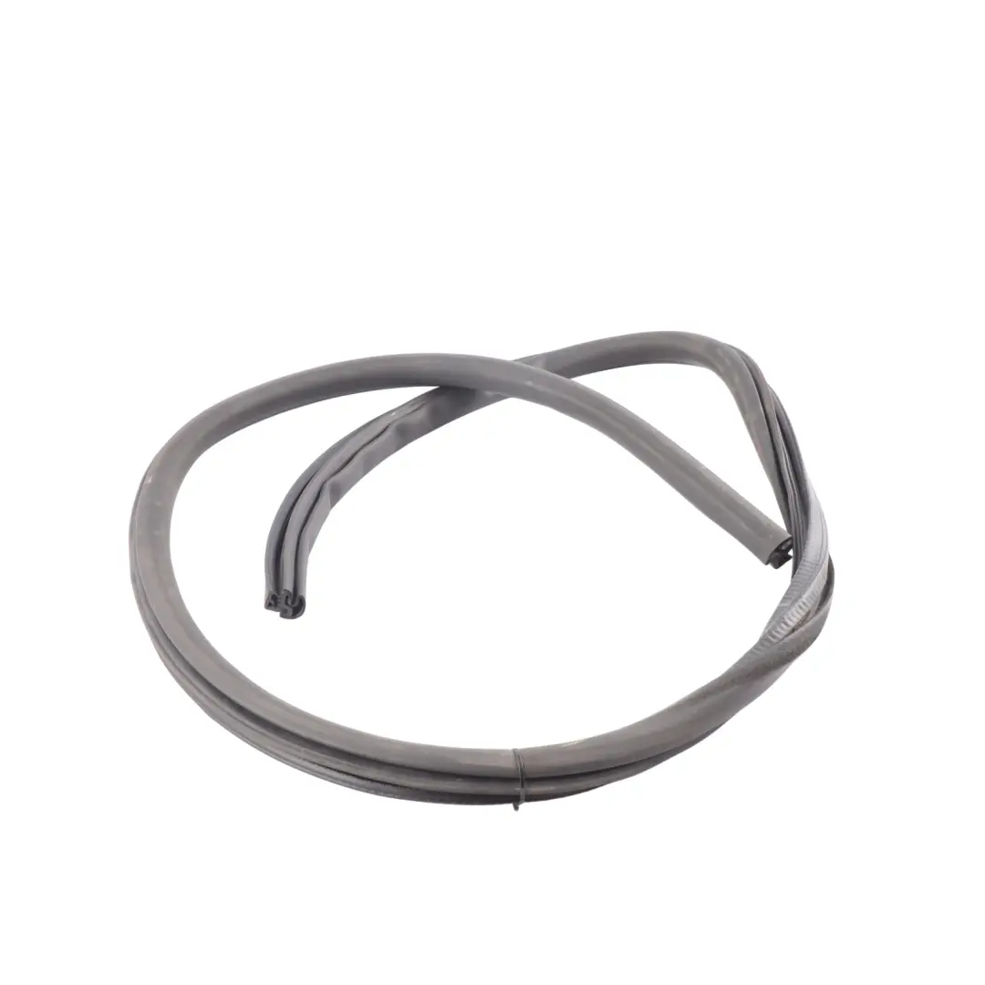 Mk3 Guarnizione Porta Anteriore Gomma Sinistra Destra per VW Scirocco con numero di parte 1K8867911B VW Scirocco Mk3 Guarnizione Porta Anteriore Gomma Sinistra Destra - SKU 1K8867911B - Numero di parte 1K8867911B