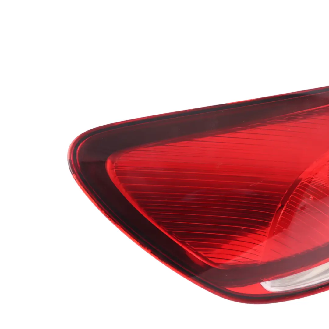 Mk3 Lewa Lampa Tylna Zespolona do Volkswagen VW Scirocco o numerze 1K8945095M Volkswagen VW Scirocco Mk3 Lewa Lampa Tylna Zespolona - SKU 1K8945095M - Numer Części 1K8945095M