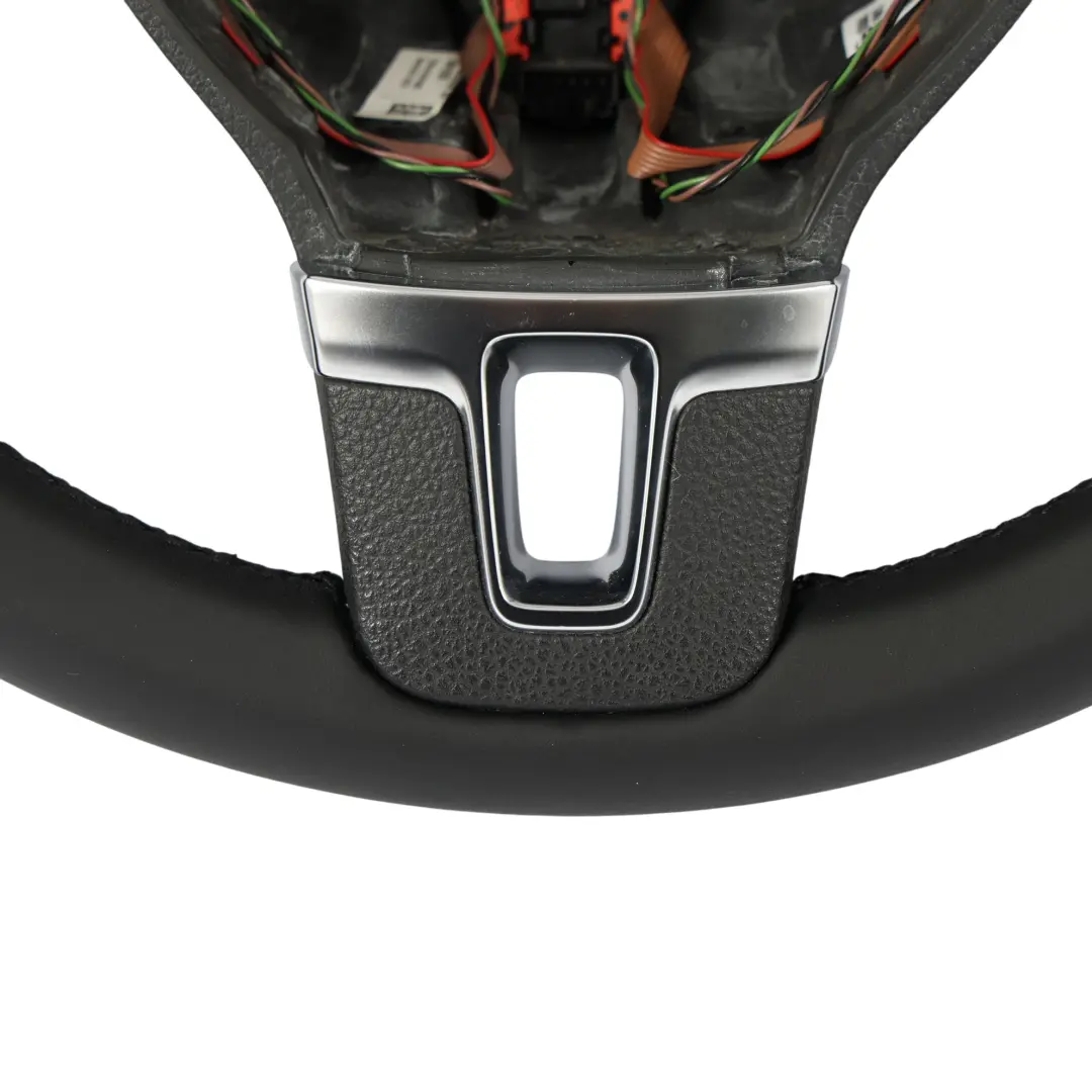 NUEVO Cuero Negro Palanca de Cambio para Volante Volkswagen Tiguan 5N con número de pieza 1T0419091AD Volante Volkswagen Tiguan 5N NUEVO Cuero Negro Palanca de Cambio - SKU 1T0419091AD-1 - Número de pieza 1T0419091AD